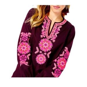 Lilly Pulitzer Corbett’s Embroidered cherry and Pinks Women's tunic size XXS NWT